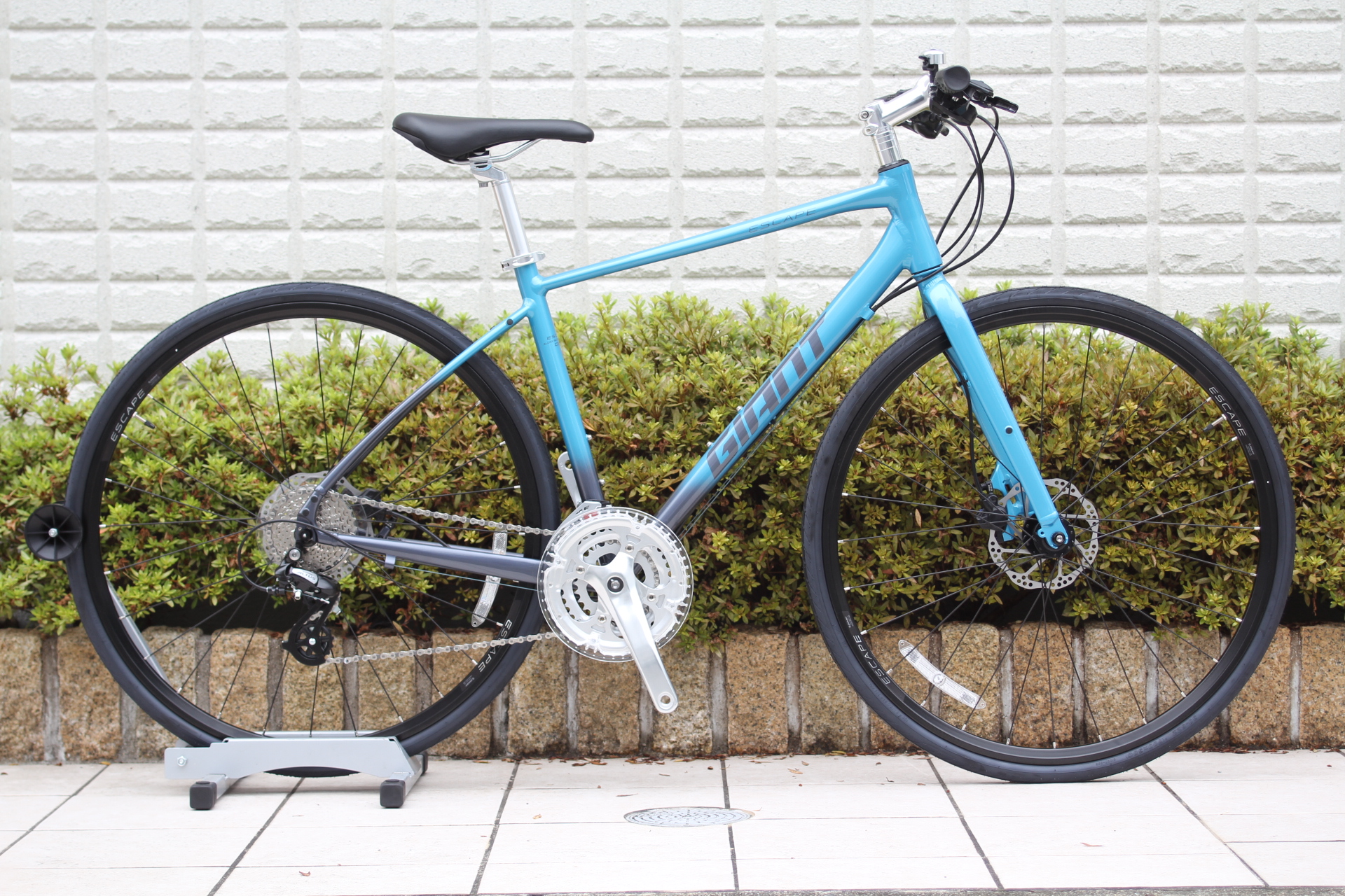 GIANT『Escape R3 disc』雨の日にも自転車に乗るという方にはおすすめの油圧ディスクブレーキモデル