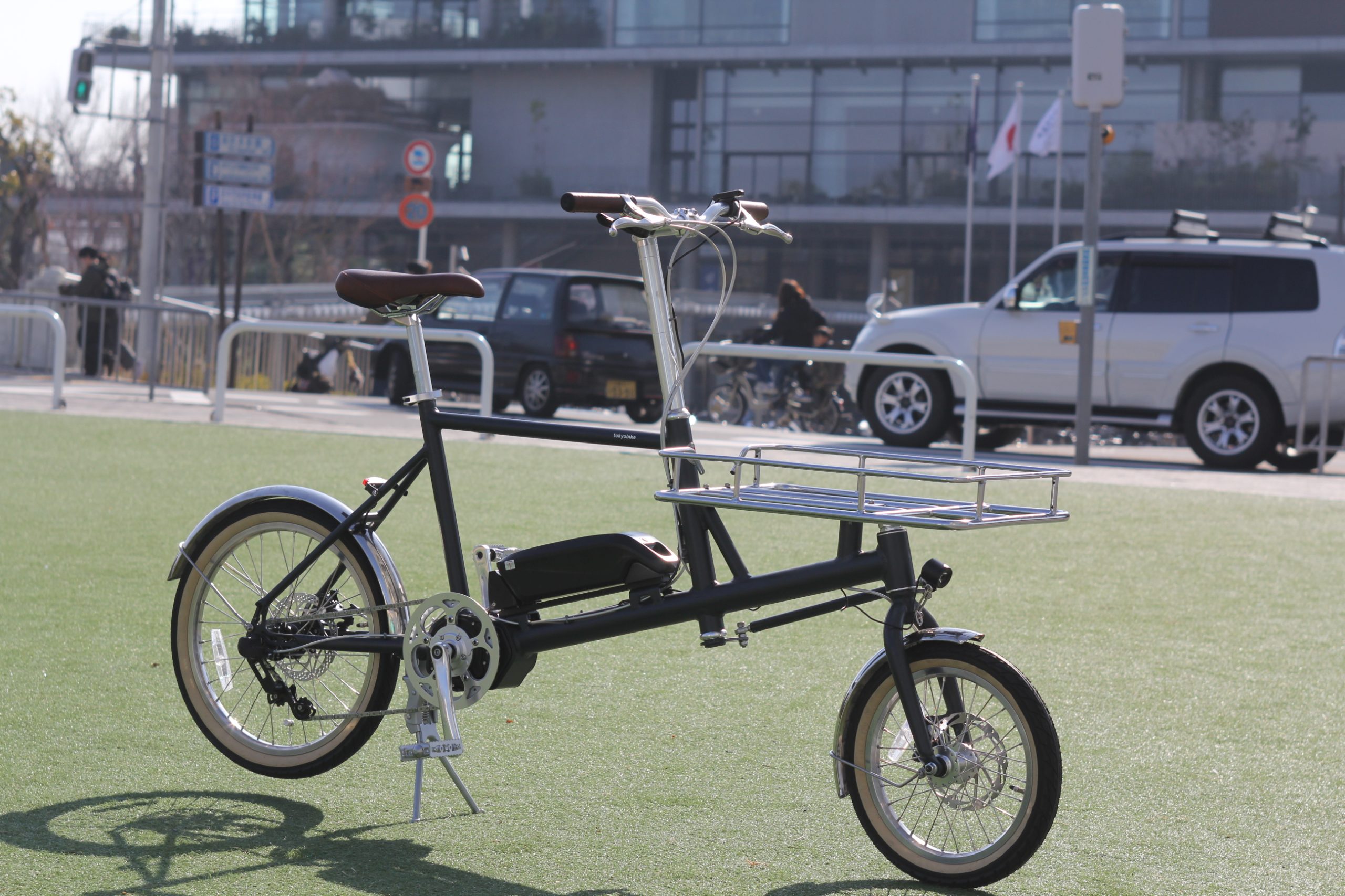 電動アシストカーゴバイクtokyobike『porter』入荷しました。